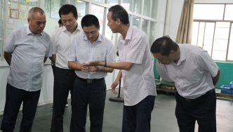 Members of the Haiyan Tongyan Chamber of Commerce toured the Company
